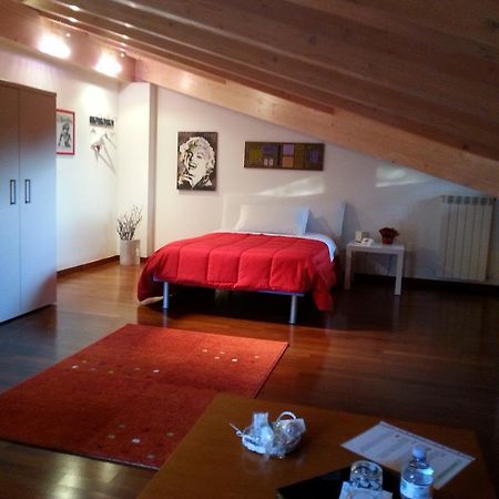 B&B Douglas House Варезе Екстер'єр фото