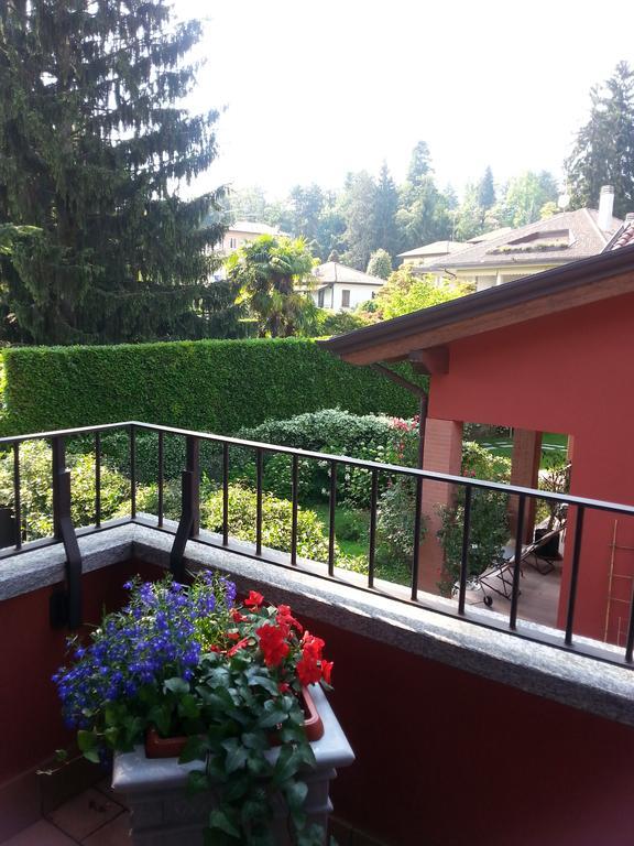 B&B Douglas House Варезе Екстер'єр фото